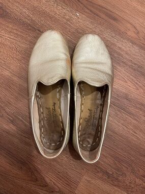 Sabah Metallic Silver Slip-On Leather Flats